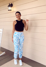 Load image into Gallery viewer, The Carolyn Jeans