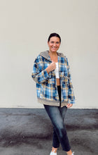Load image into Gallery viewer, Lizzie Hoodie Flannel
