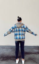 Load image into Gallery viewer, Lizzie Hoodie Flannel

