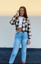 Load image into Gallery viewer, Cropped Flannel
