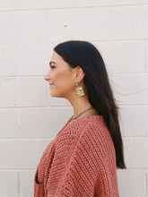Load image into Gallery viewer, Chelsea Earrings
